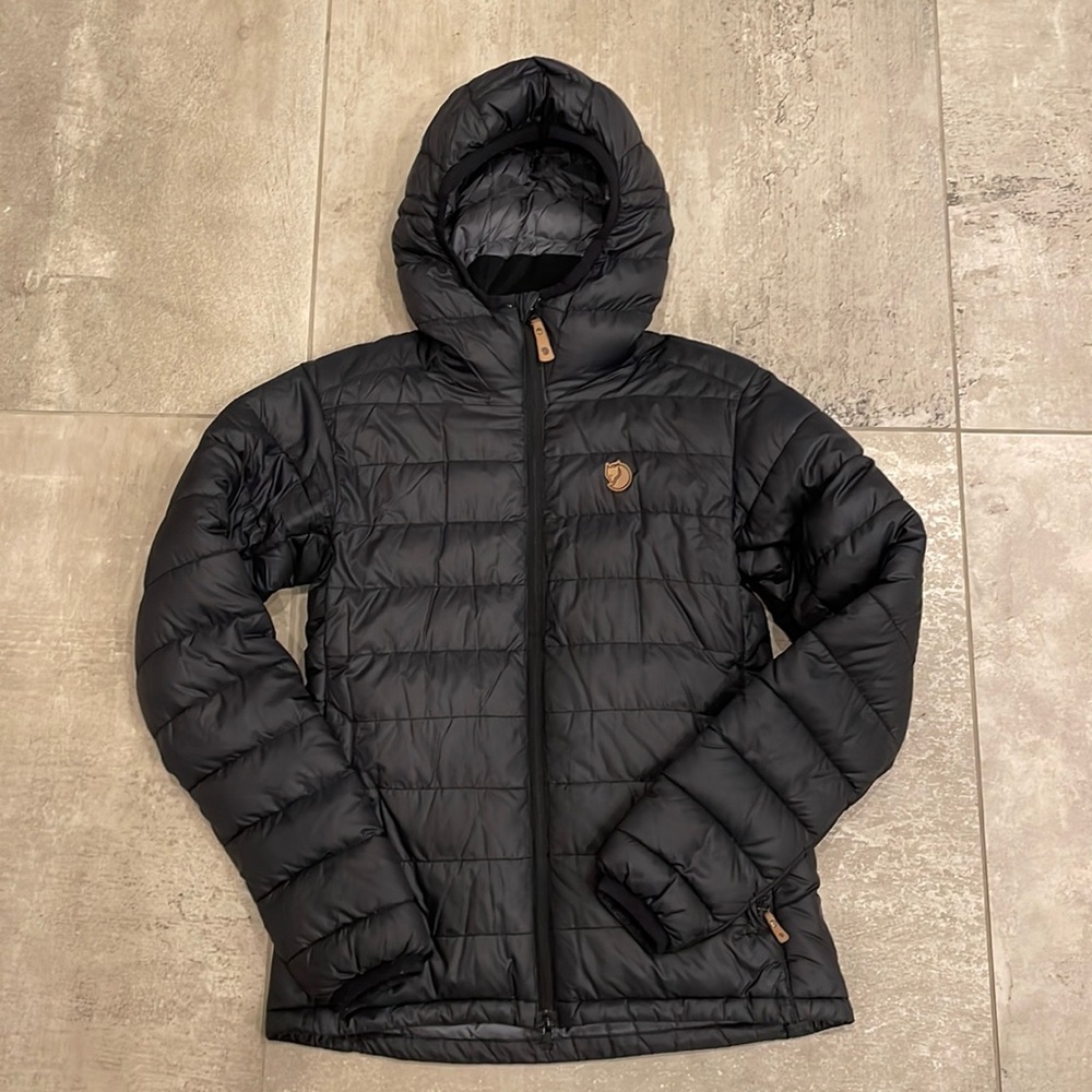 Fjallraven Womens Puffer, Black, Size XS